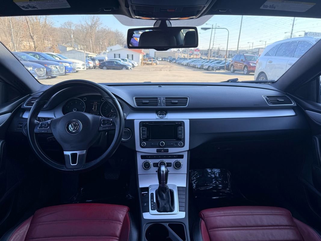 Used 2015 Volkswagen CC R-Line image 18