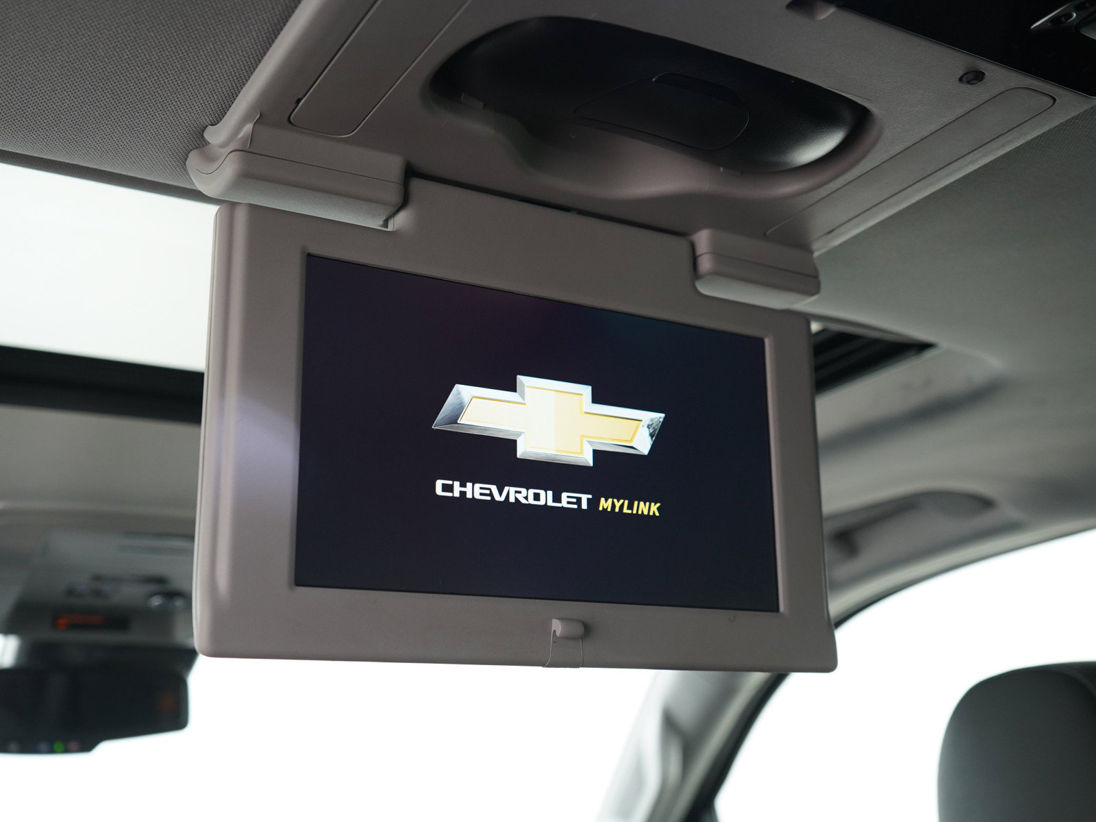 Used 2020 Chevrolet Suburban LT AWD/4WD image 18