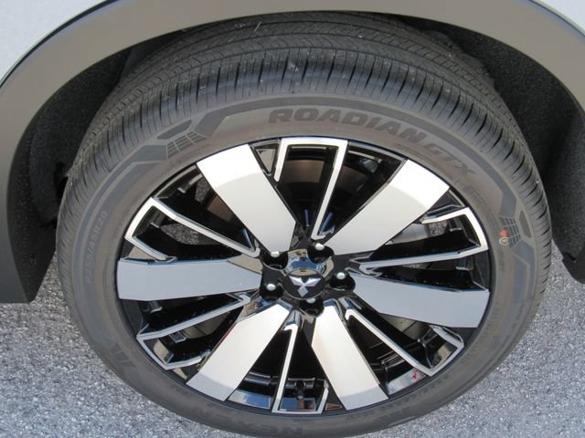 New 2026 Mitsubishi Outlander SE FWD image 15