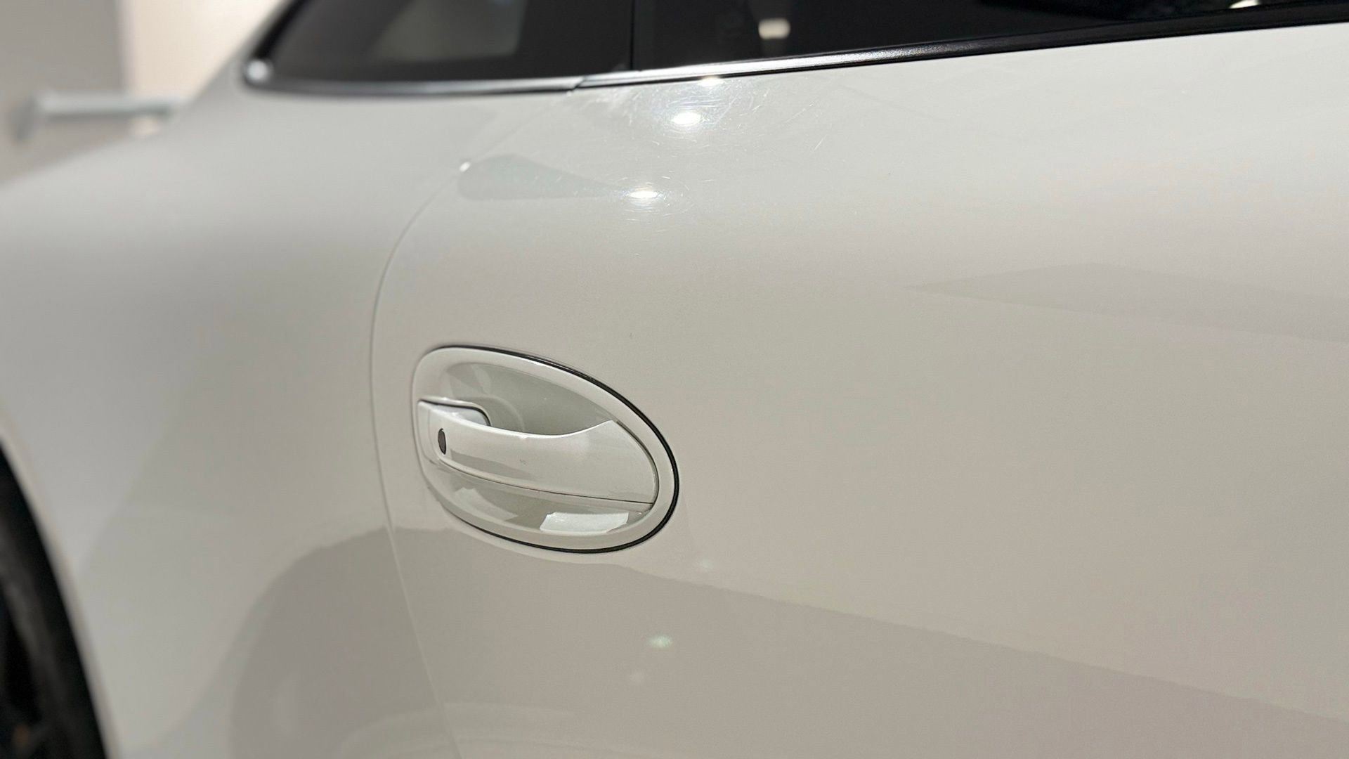 Used 2014 Porsche 911 Carrera 4S image 14