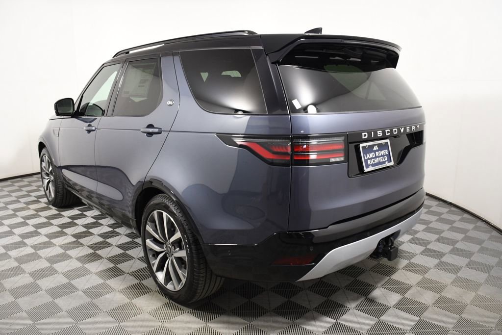 New 2026 Land Rover Discovery Limited Edition AWD/4WD image 4