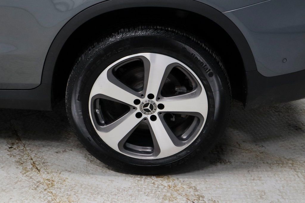 Used 2021 Mercedes-Benz GLC 300 4MATIC image 19