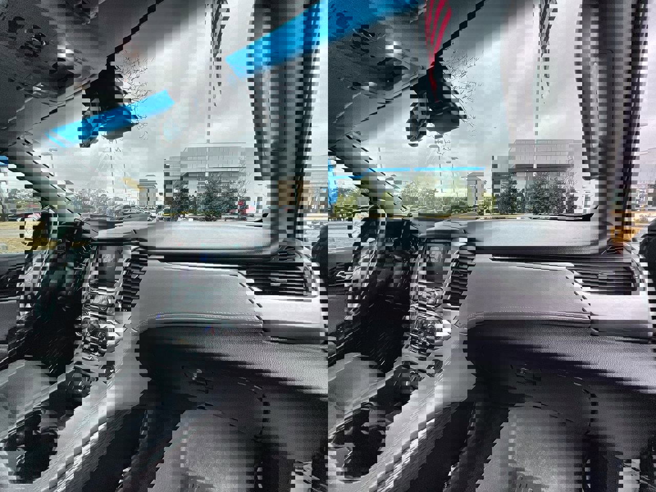 Used 2016 Chevrolet Tahoe LT image 30