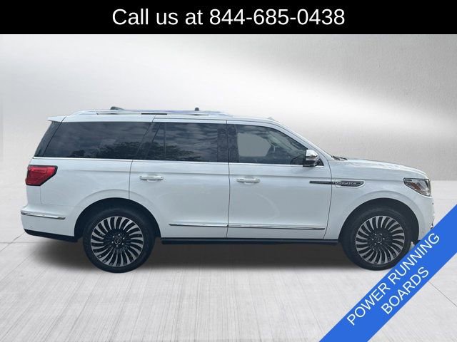Used 2021 Lincoln Navigator Black Label w/ Cargo Convenience Package image 4
