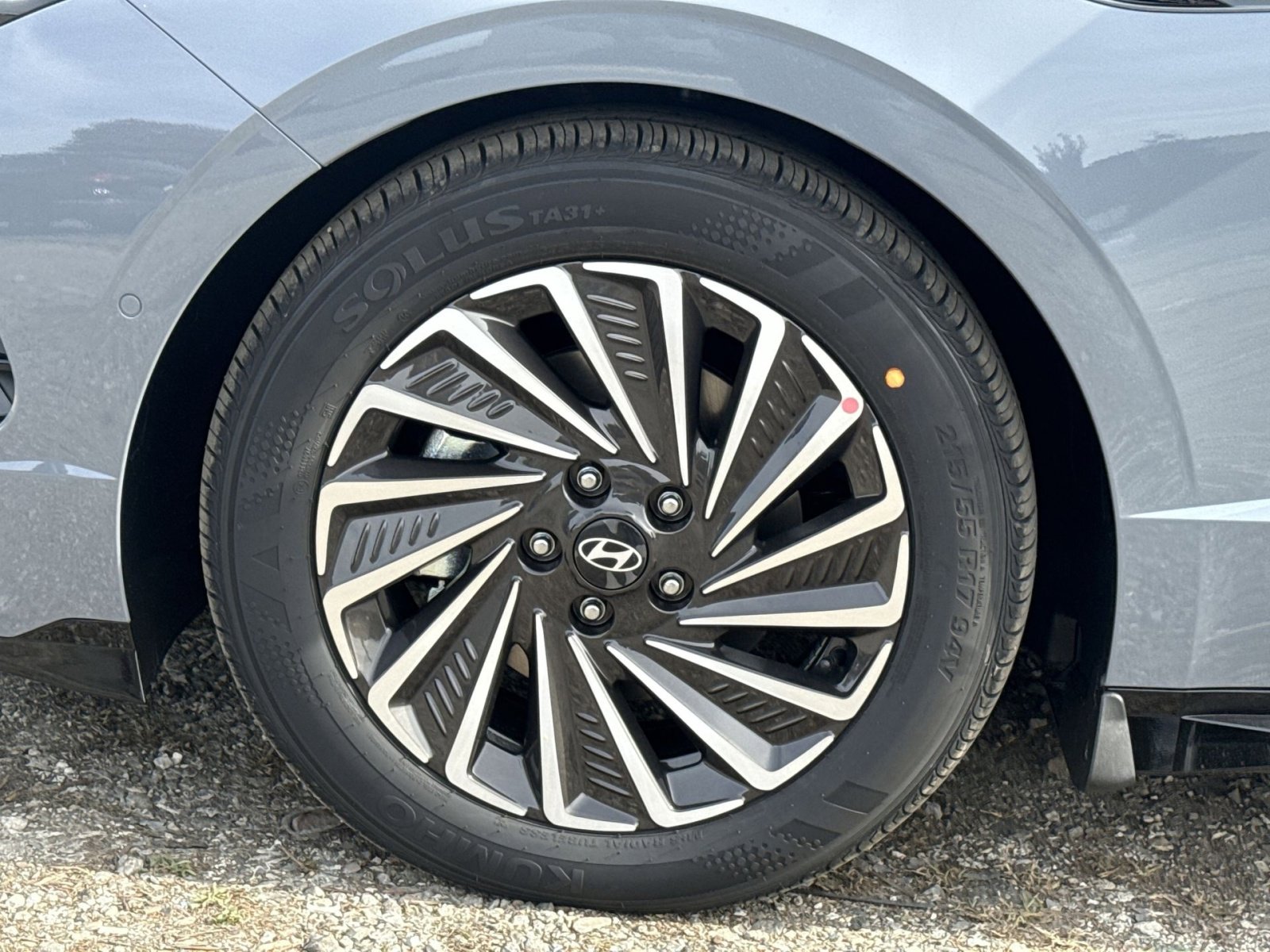 New 2026 Hyundai Sonata Limited image 12