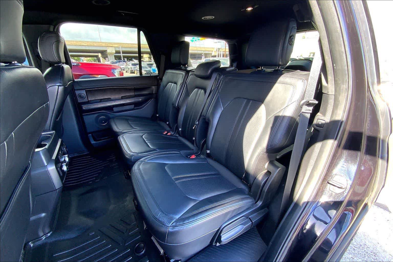 Used 2019 Ford Expedition Limited AWD/4WD image 29