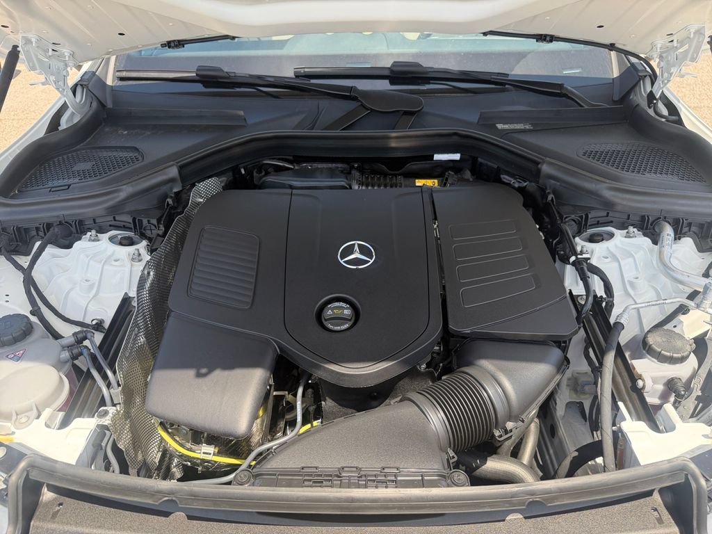 New 2026 Mercedes-Benz GLC 300 image 24