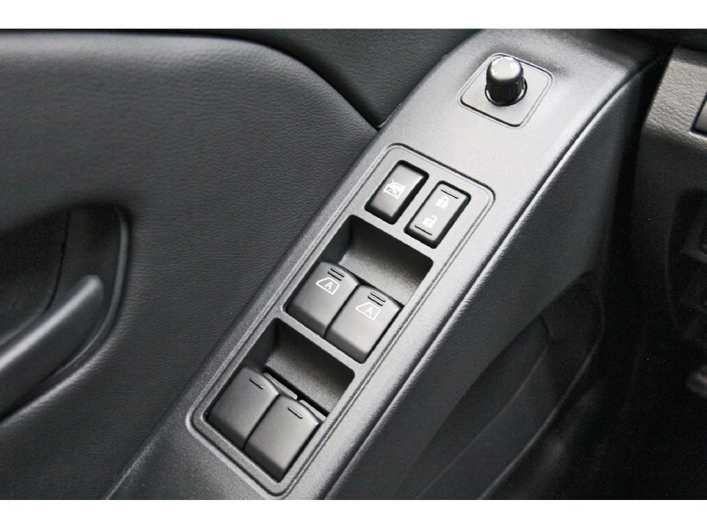 New 2027 Nissan Frontier SV w/ SV Convenience Package RWD image 20