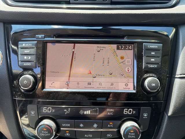 Used 2020 Nissan Rogue SV w/ Premium Package FWD image 22