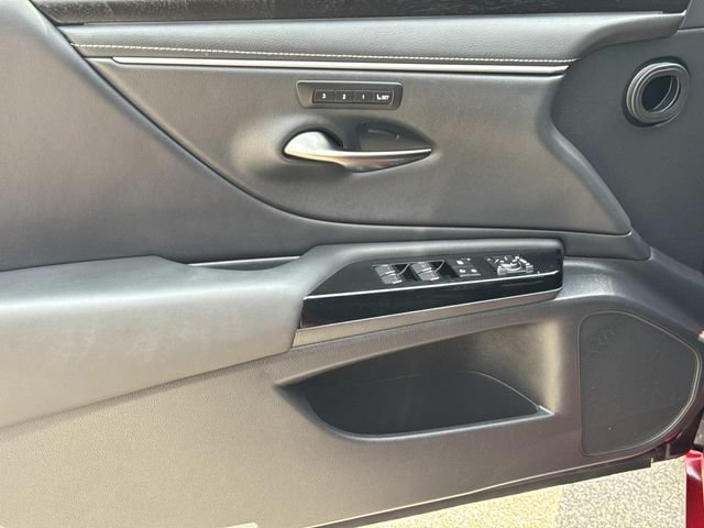 Certified 2023 Lexus ES 350 Ultra Luxury w/ Accessory Package (Z2) FWD image 16