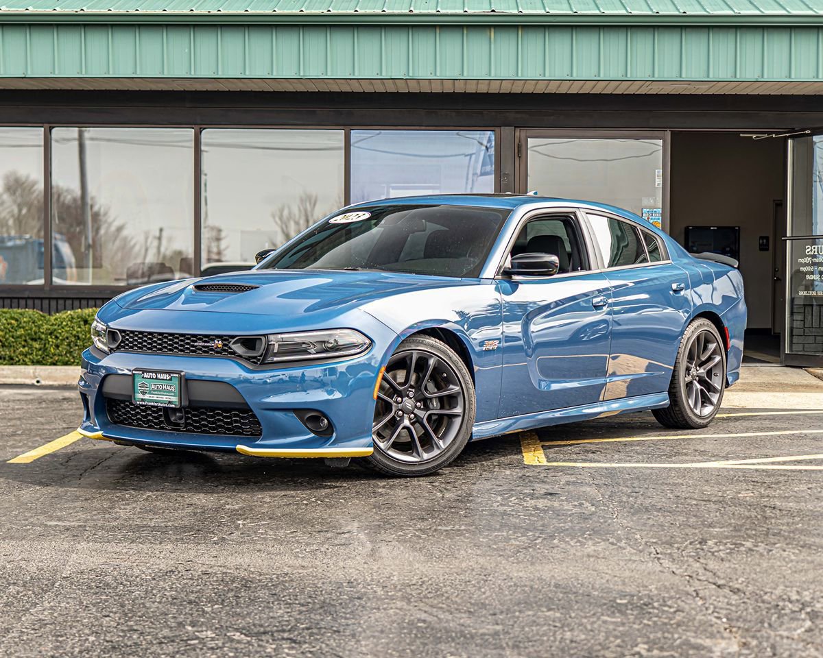 Used 2023 Dodge Charger Scat Pack w/ Technology Group image 5
