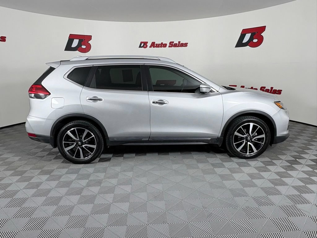 Used 2017 Nissan Rogue SL w/ SL Premium Package FWD image 10