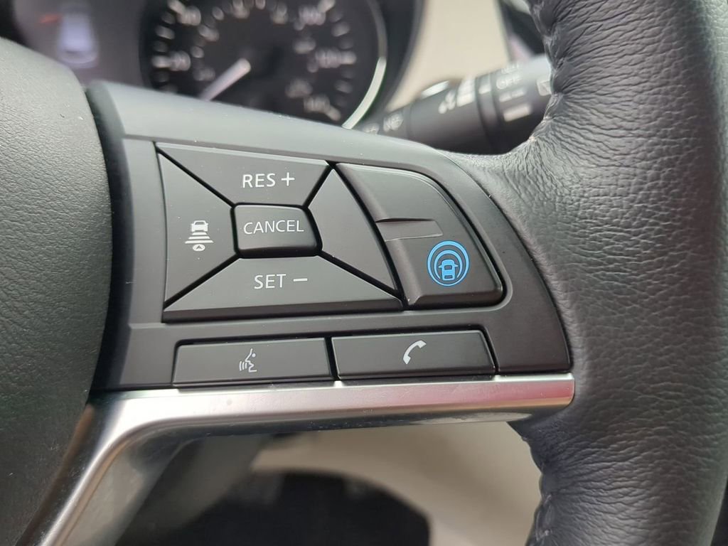 Used 2019 Nissan Rogue Sport SL w/ Premium Package AWD/4WD image 16