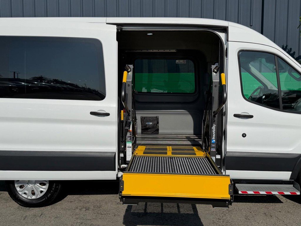 Used 2017 Ford Transit 350 148 Medium Roof RWD image 57