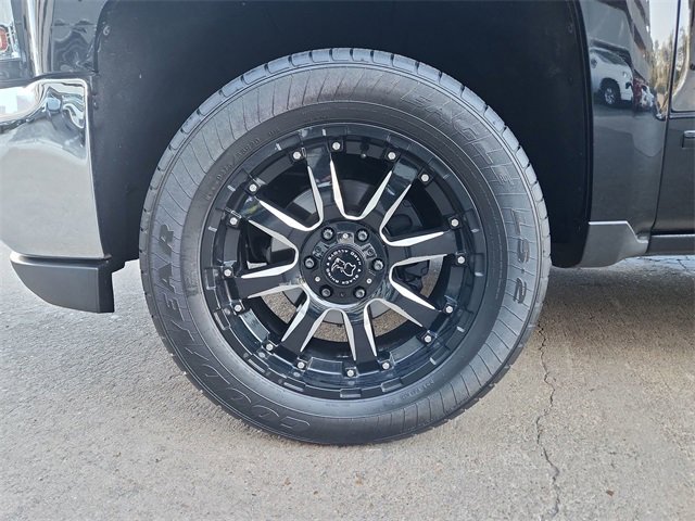Used 2016 Chevrolet Silverado 1500 LT w/ Texas Edition image 31
