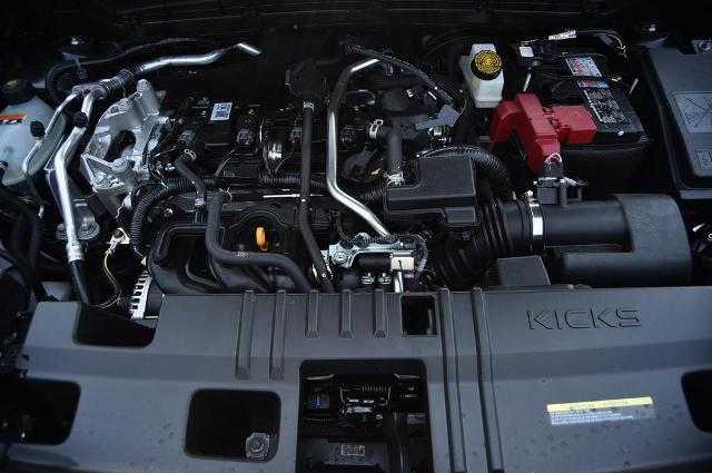 New 2025 Nissan Kicks SR image 27