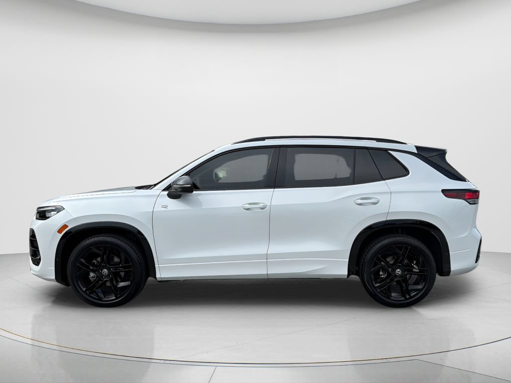 New 2026 Volkswagen Tiguan SE R-Line FWD image 8