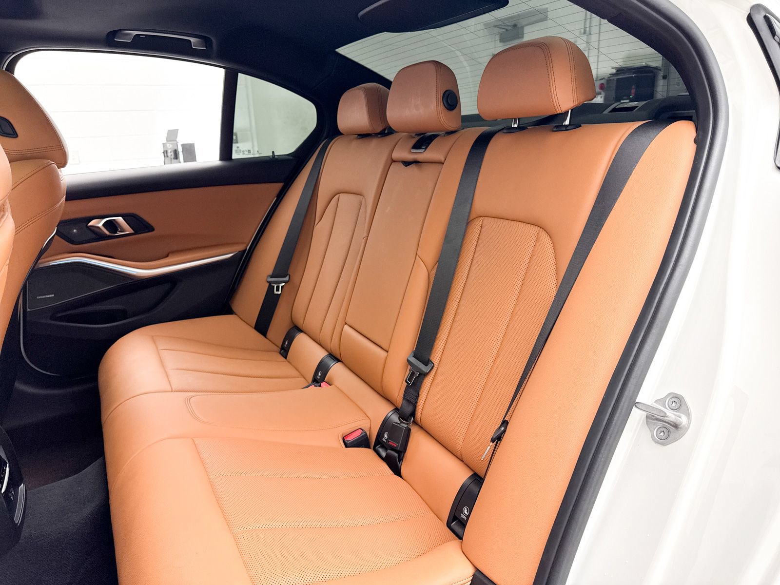 Used 2024 BMW M340i w/ Premium Package RWD image 32
