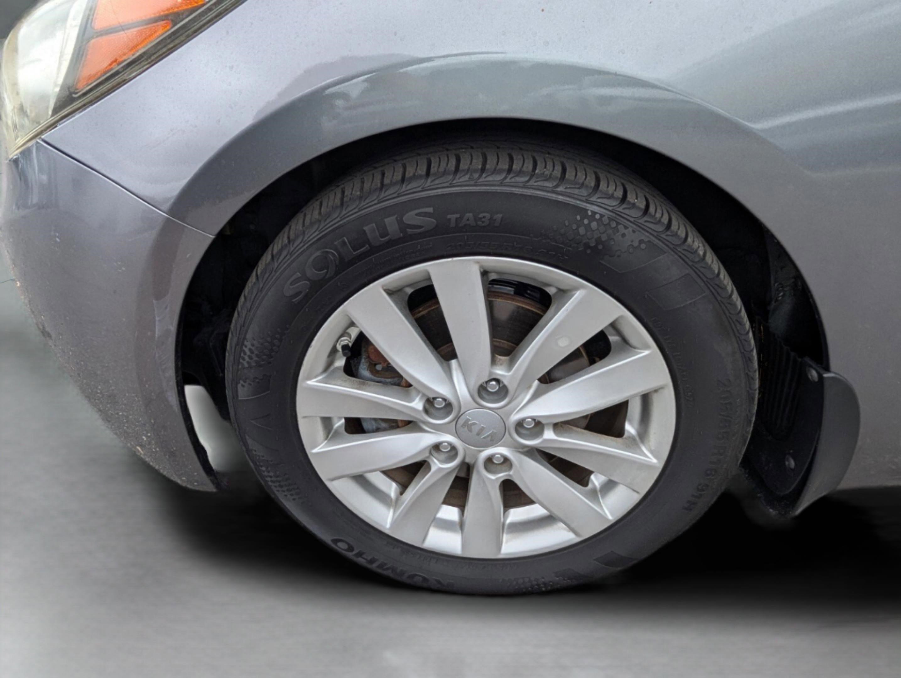 Used 2016 Kia Forte LX w/ LX Popular Plus Package image 39