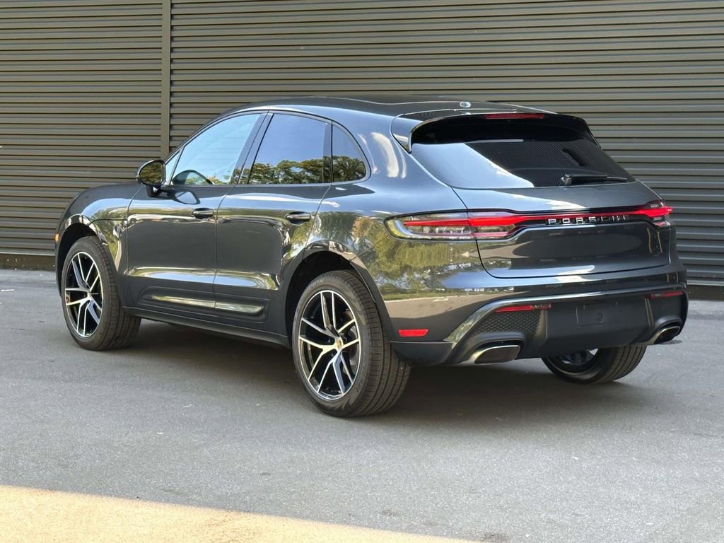 Certified 2026 Porsche Macan Turbo AWD/4WD image 3