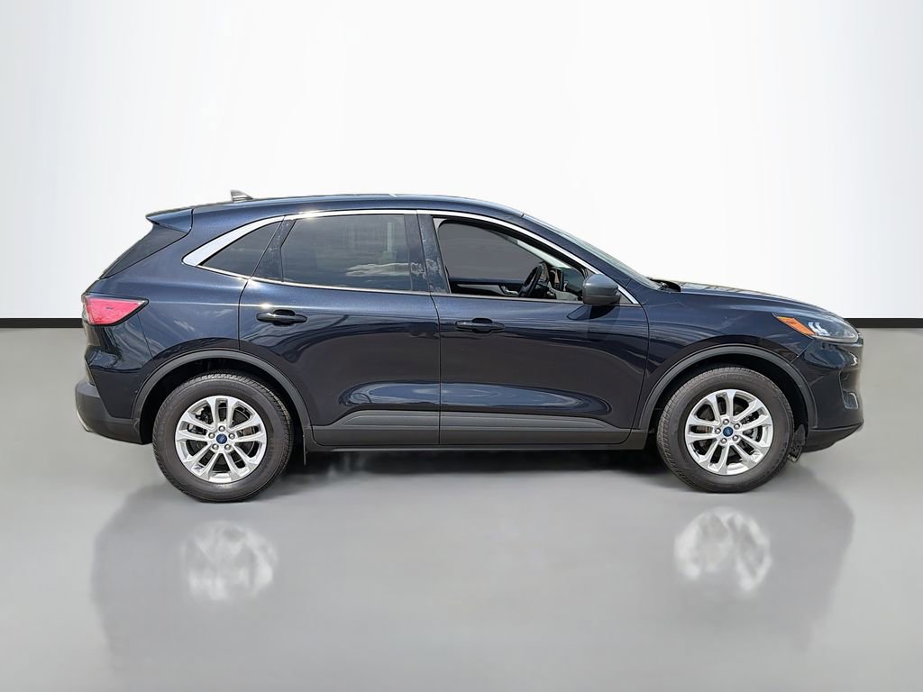 Used 2021 Ford Escape SE w/ Cold Weather Package image 6