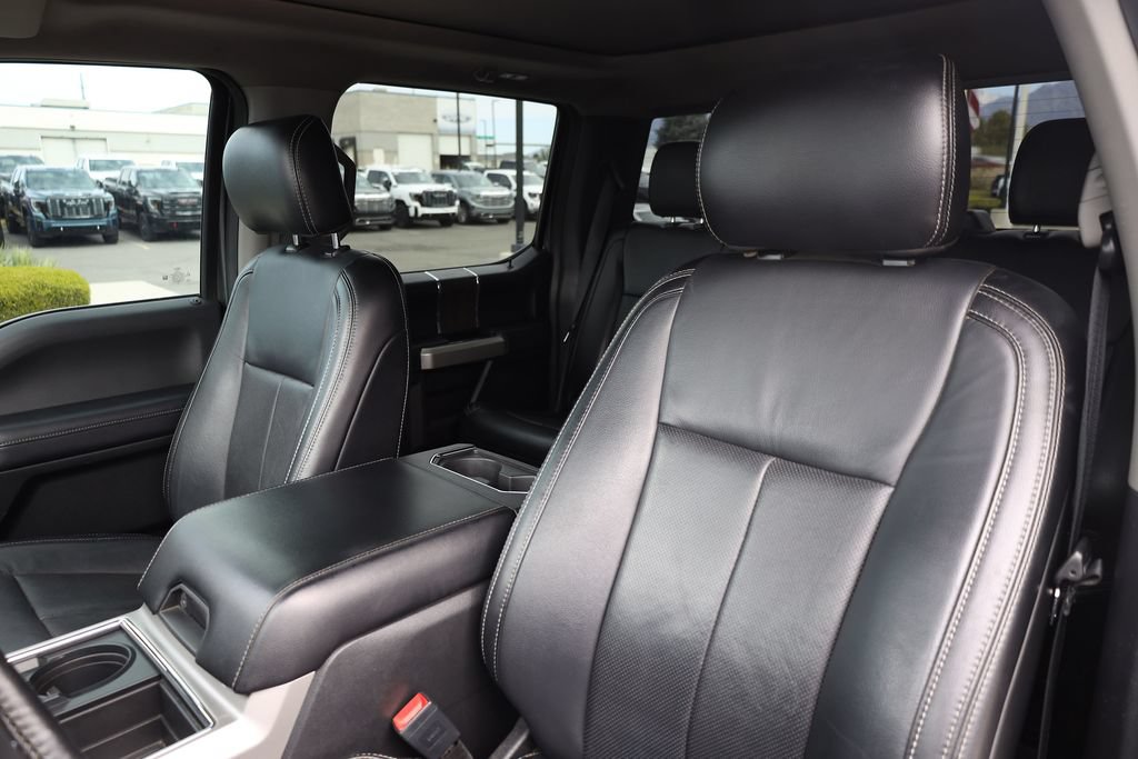 Used 2020 Ford F350 Lariat w/ Lariat Ultimate Package AWD/4WD image 16