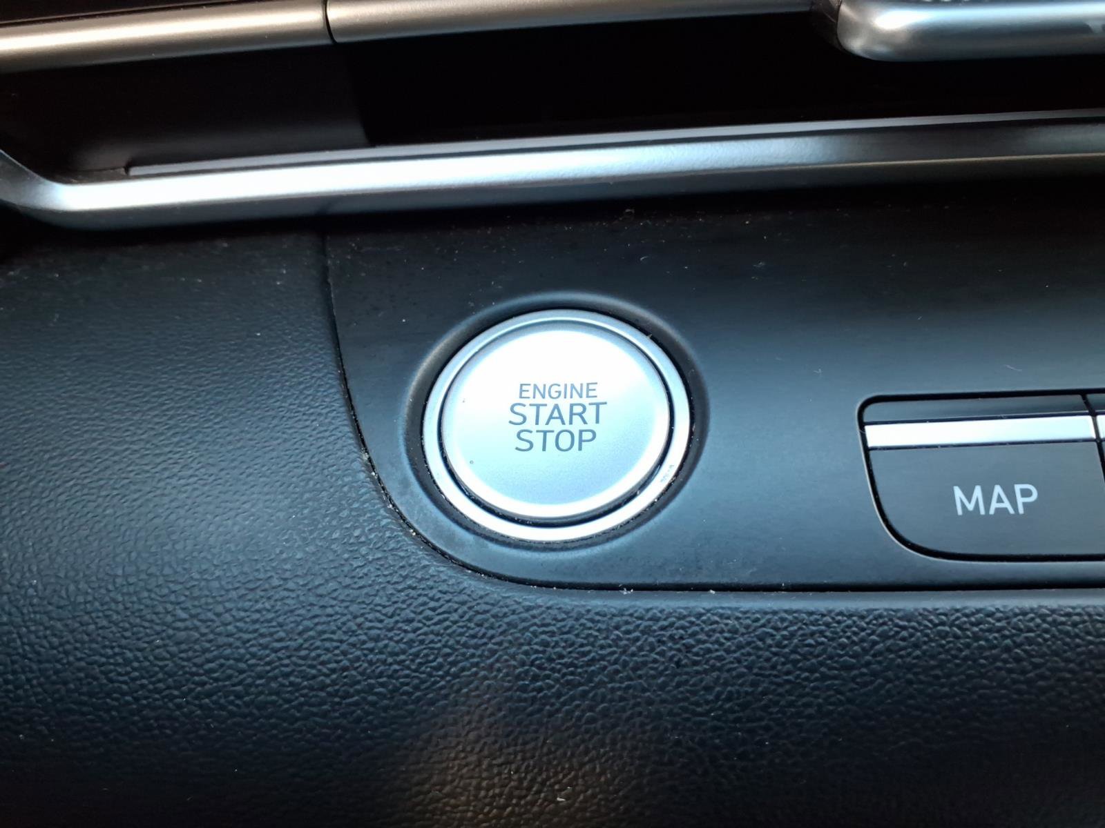 Certified 2023 Hyundai Elantra Limited image 25