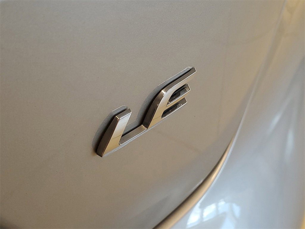 Used 2023 Toyota Corolla LE image 9