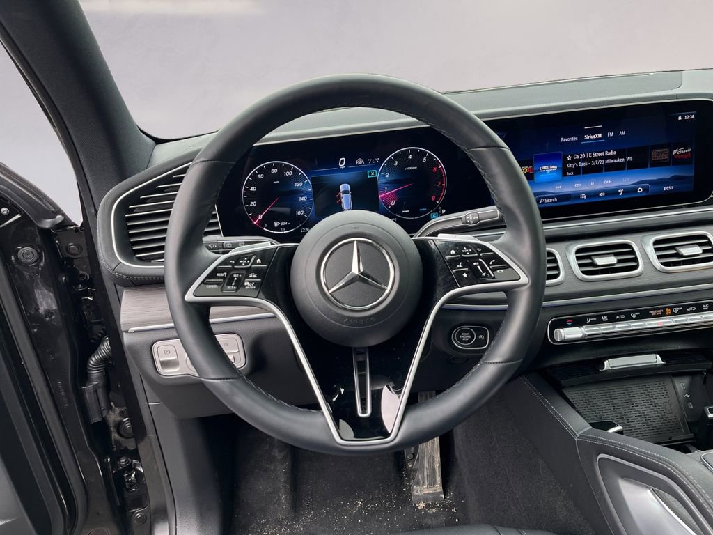 Certified 2025 Mercedes-Benz GLS 450 4MATIC image 12