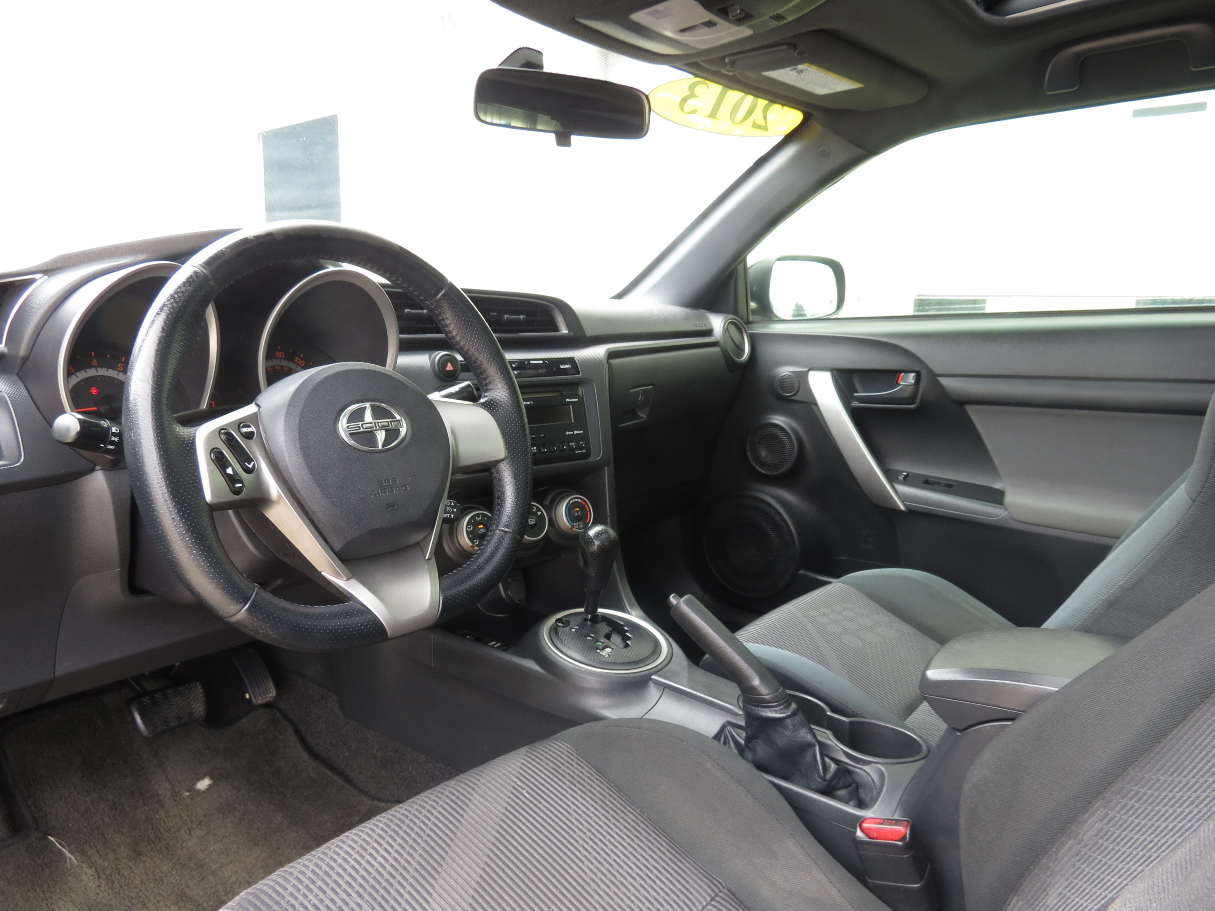Used 2013 Scion tC FWD image 23