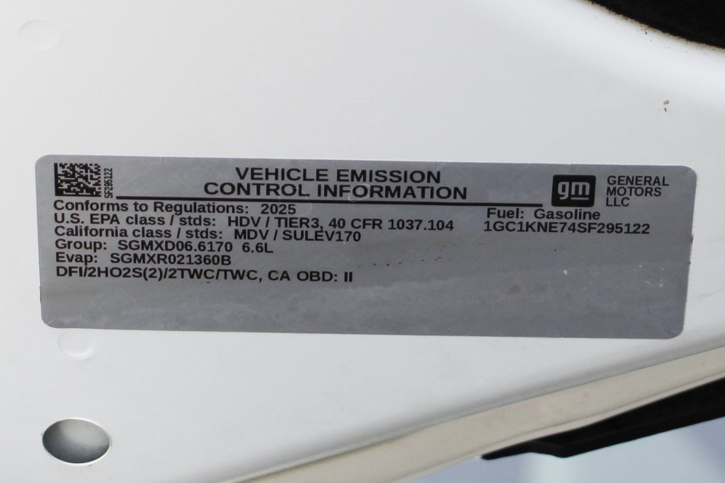 Used 2025 Chevrolet Silverado 2500 LT w/ Convenience Package image 12