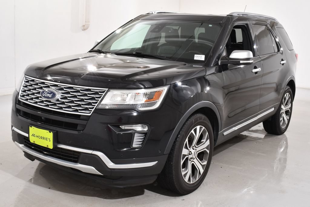 Used 2019 Ford Explorer Platinum AWD/4WD image 2