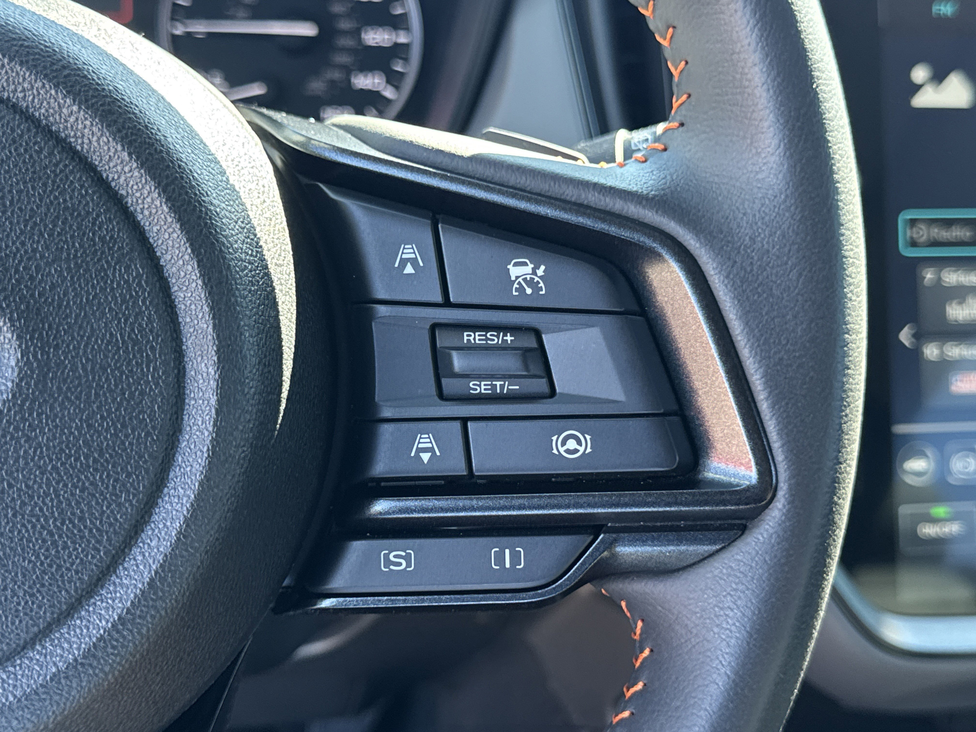 Certified 2025 Subaru Crosstrek 2.5i Limited w/ Popular Package #3A image 16