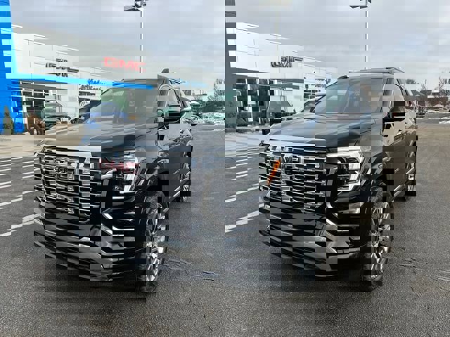 New 2026 GMC Terrain Denali w/ LPO, Black Badging Package video 2