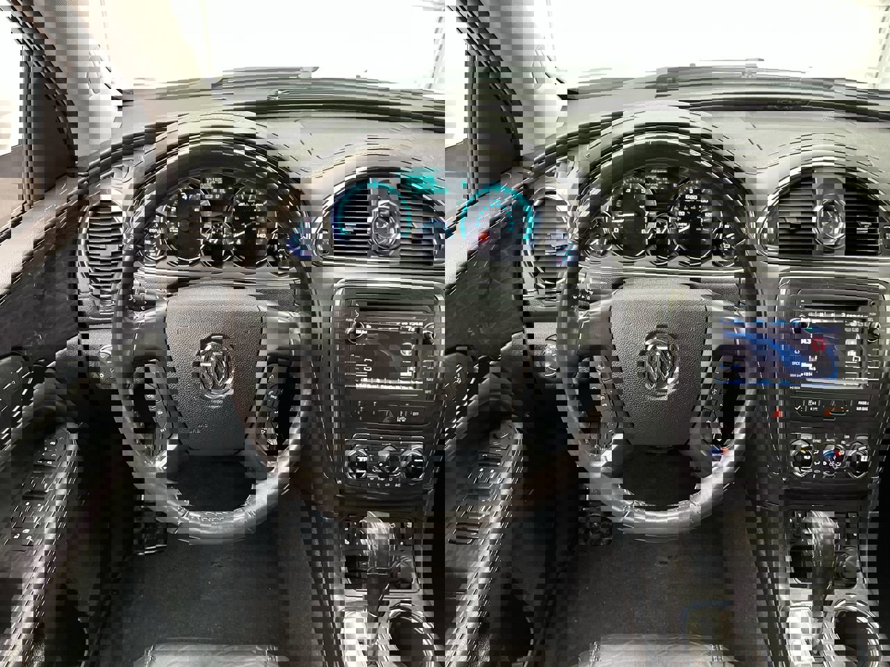 Used 2017 Buick Enclave Premium image 16