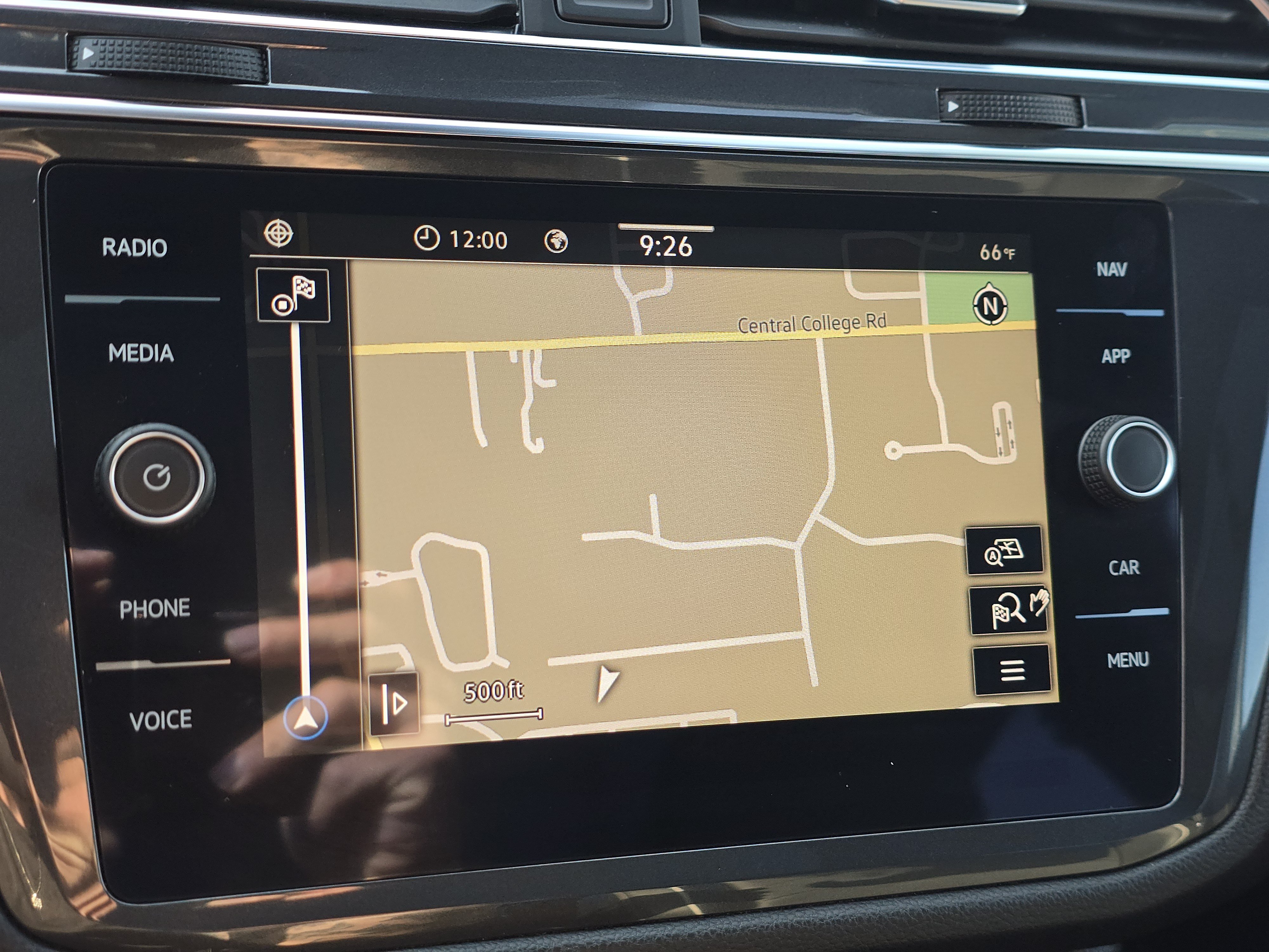 Certified 2023 Volkswagen Tiguan SEL R-Line AWD/4WD image 13