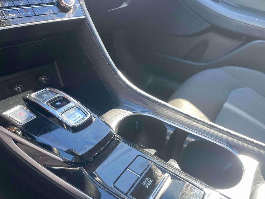 Used 2022 Hyundai Sonata SE FWD image 29