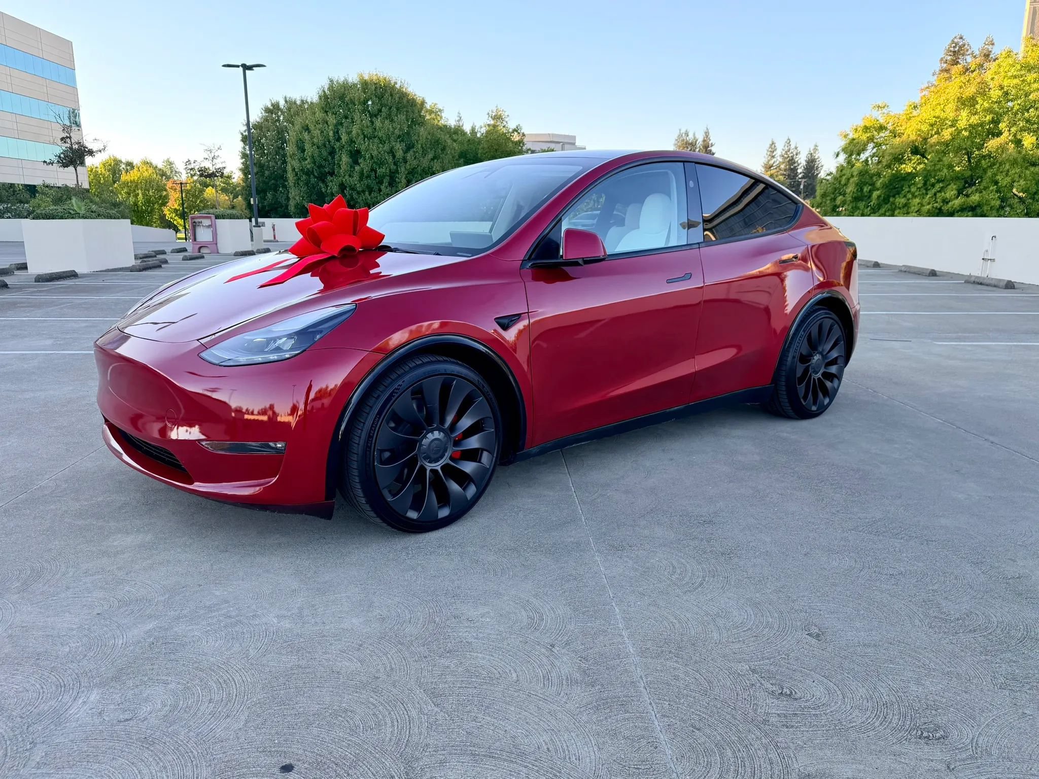 Used 2023 Tesla Model Y Long Range AWD/4WD image 10
