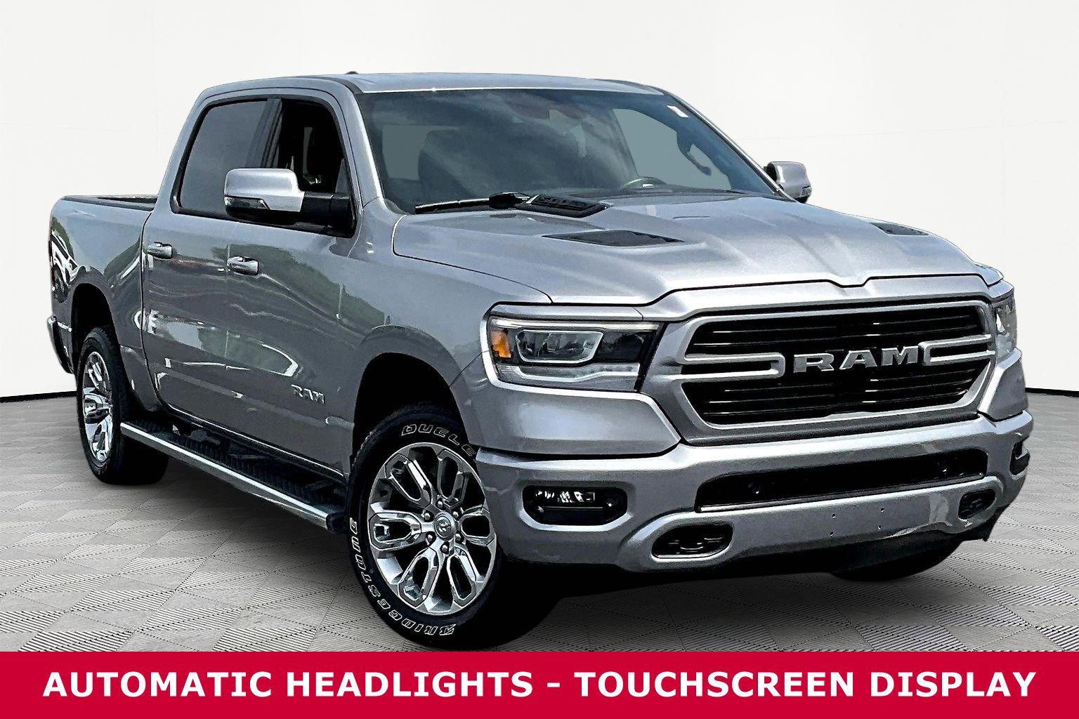 Used 2023 RAM 1500 Laramie AWD/4WD image 3