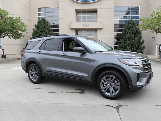 New 2026 Ford Explorer Active w/ Active Comfort Package