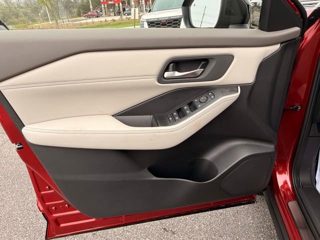 New 2026 Nissan Rogue SV image 11