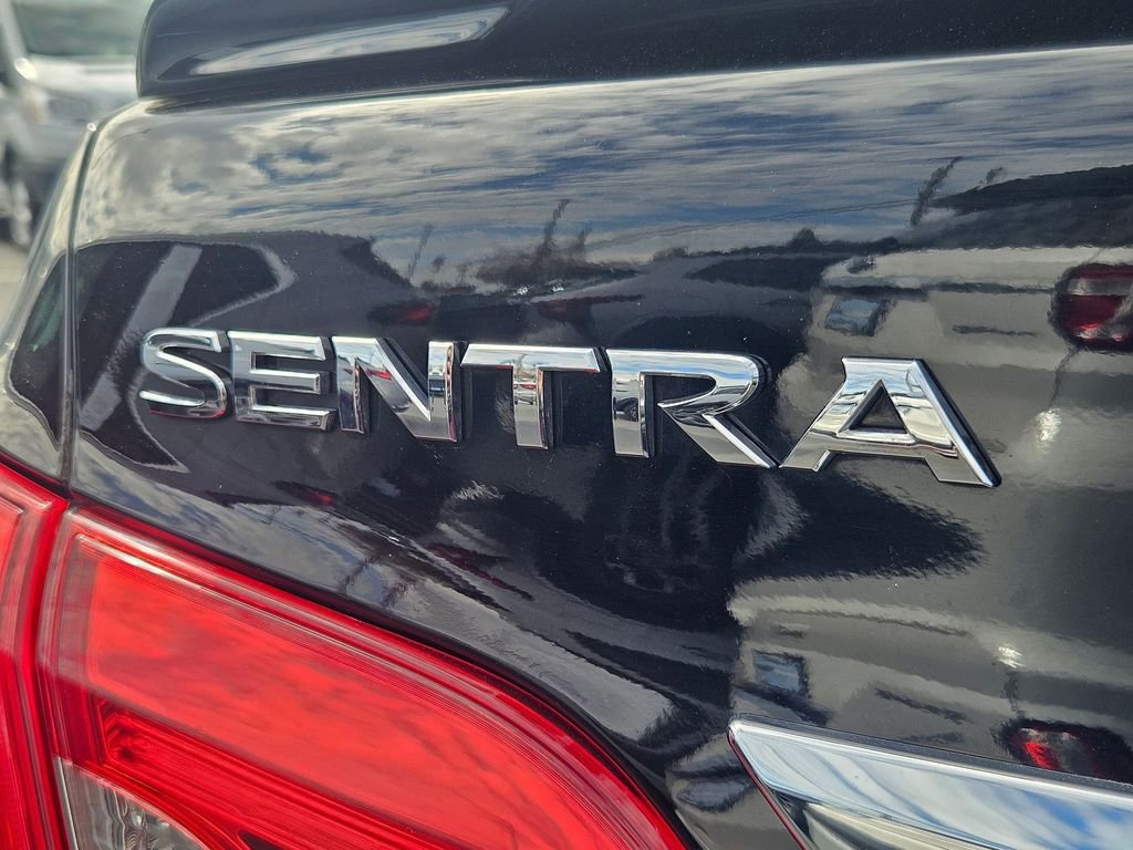 Used 2019 Nissan Sentra SR image 27