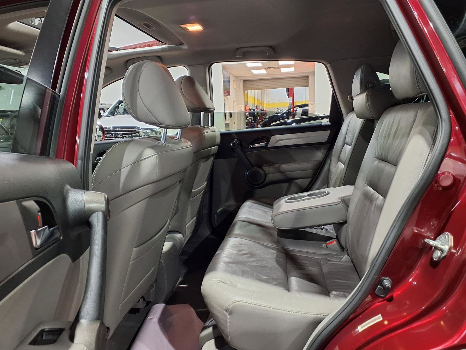 Used 2011 Honda CR-V EX-L image 17