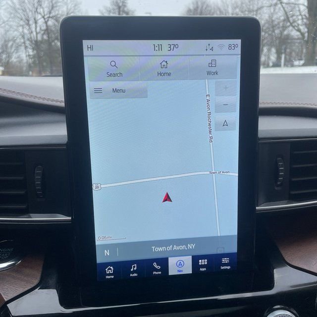 Used 2022 Ford Explorer King Ranch w/ Premium Technology Package image 10