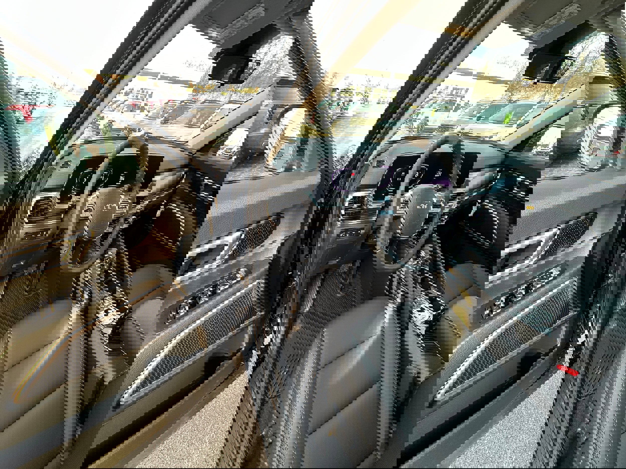 New 2025 Kia Telluride S image 38