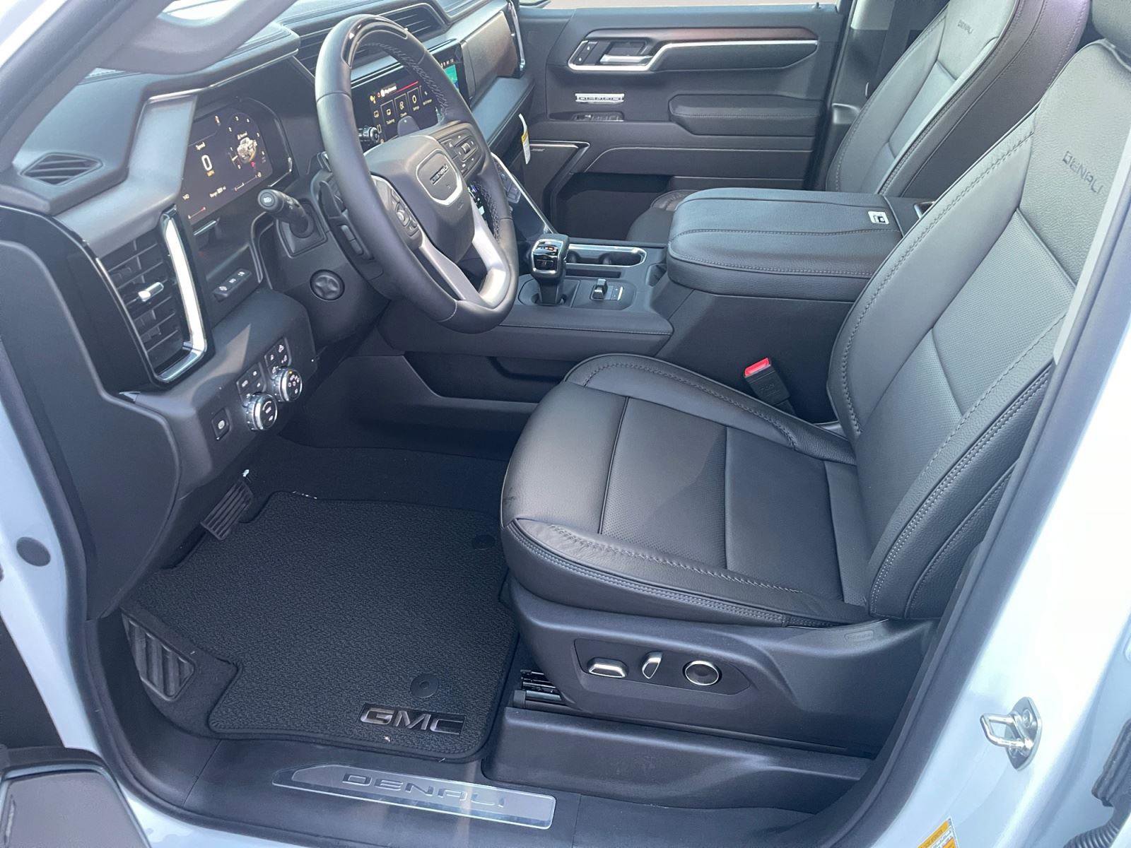 New 2026 GMC Sierra 1500 Denali image 9