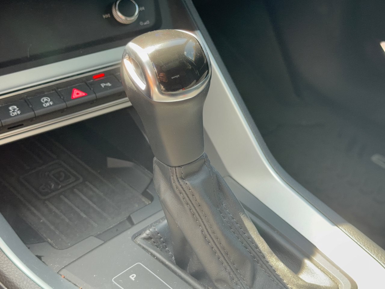 Used 2019 Audi Q3 2.0T Premium Plus AWD/4WD image 21