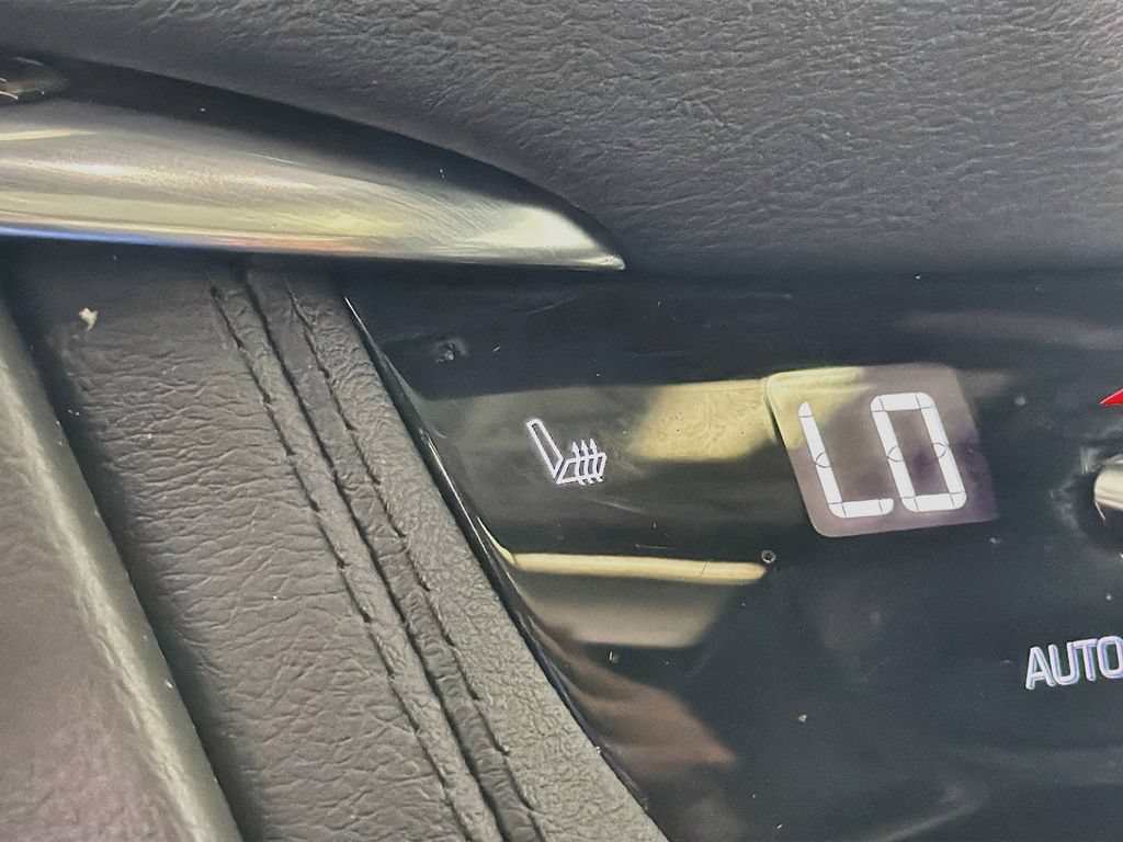Used 2022 Cadillac XT5 Sportv AWD/4WD image 22