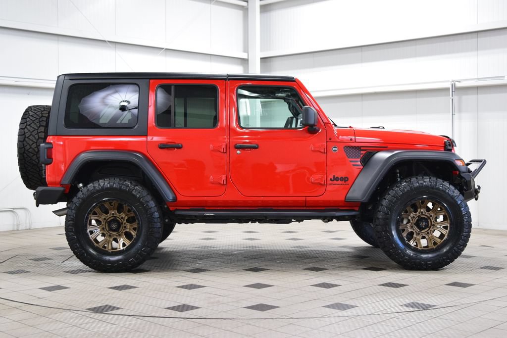 Used 2024 Jeep Wrangler Unlimited Sport AWD/4WD image 8