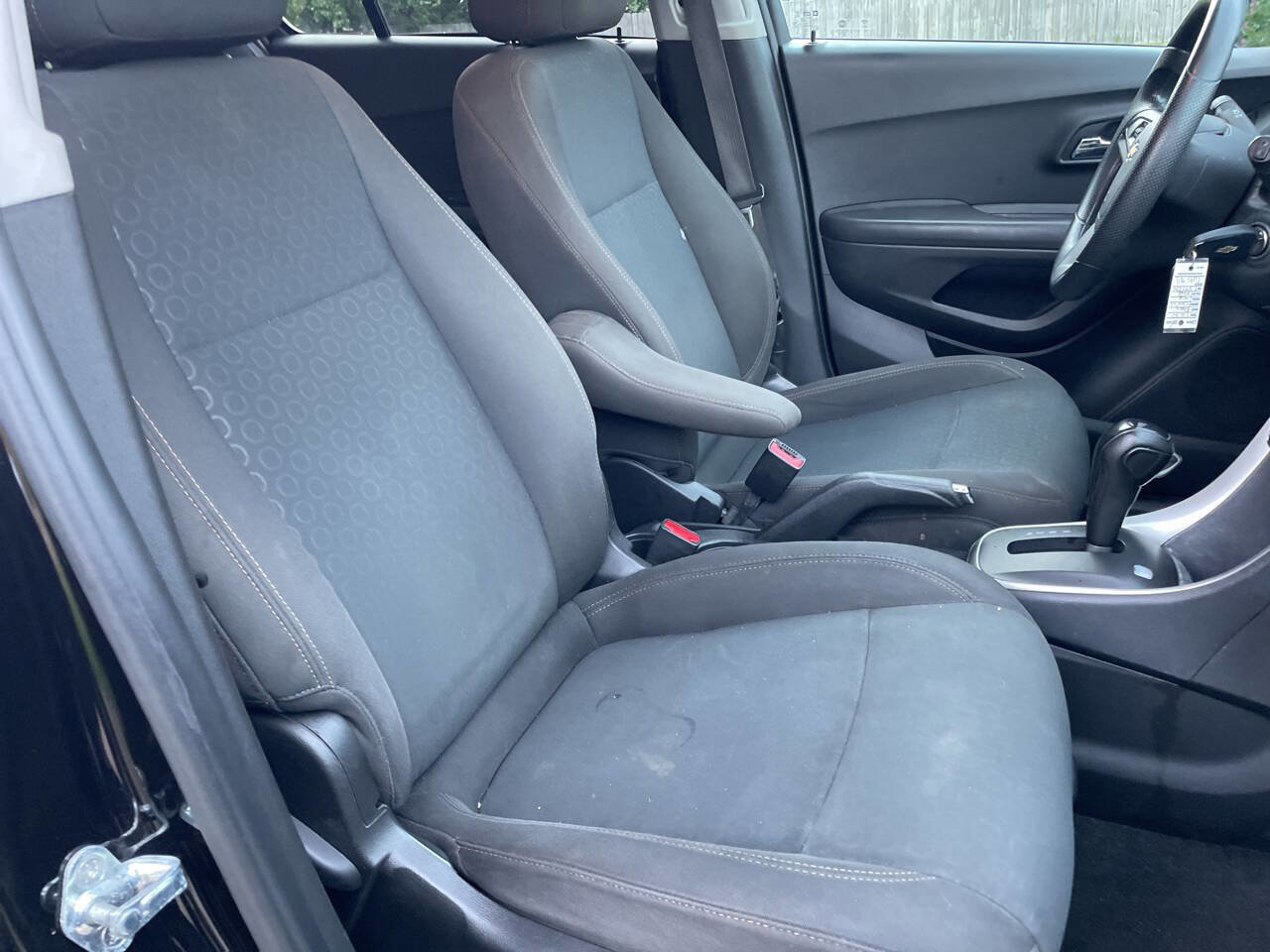 Used 2020 Chevrolet Trax LS w/ Tint and Cruise Package image 23